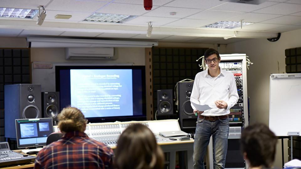 Lecturer teaches audio software students